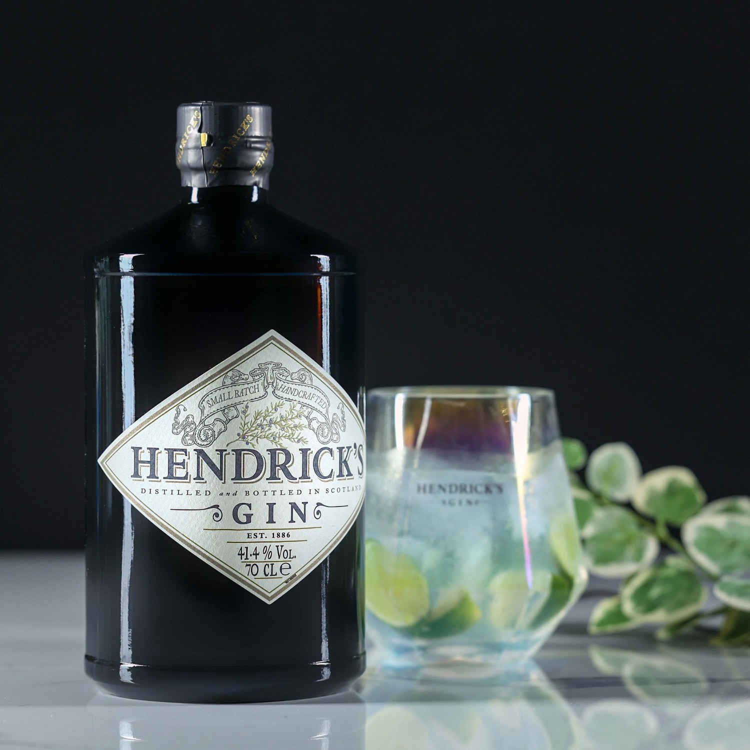 Hendrick's Gin with Glass 700ml